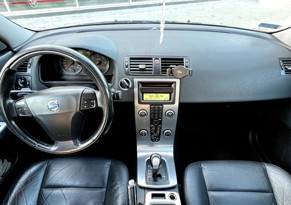 Volvo S40 cena 21900 przebieg: 272000, rok produkcji 2007 z Suchowola małe 211